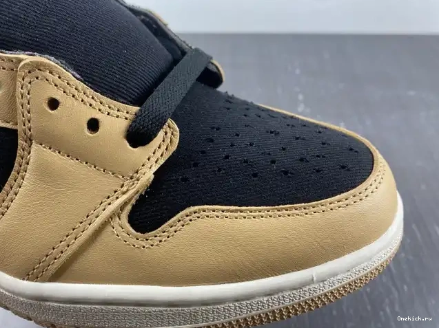 One Kick Jordan Heirloom 1 Air 555088-202 High OG 0624